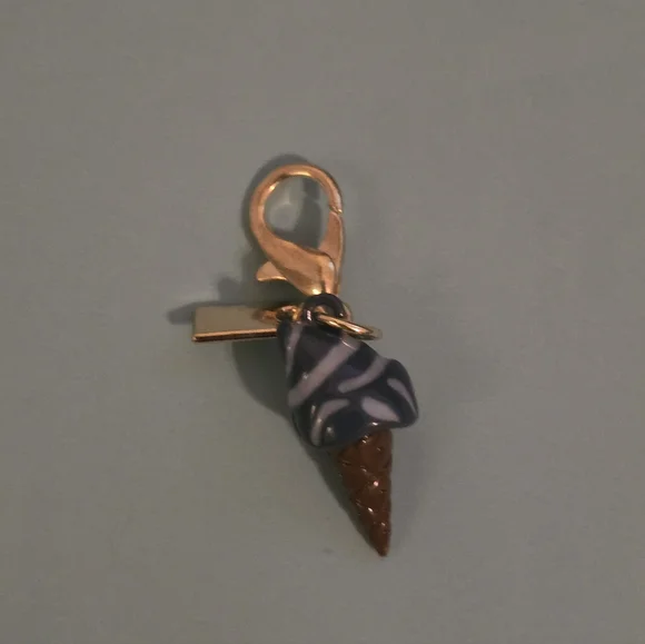 Tiny Ice cream Cone Bag Charm Zipper Pull Replacement/  Embellishment NEW - Picture 4 of 5